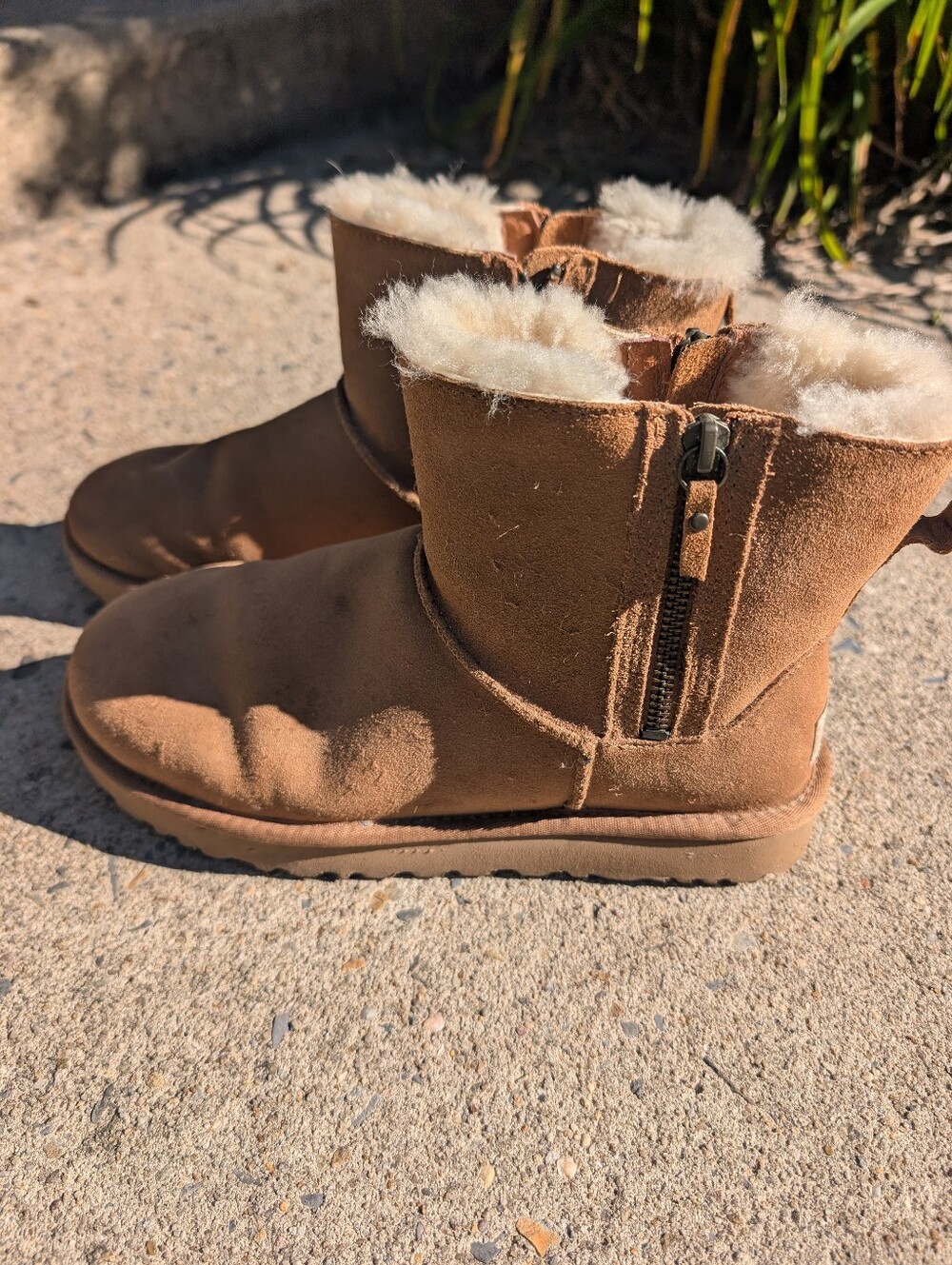 Ugg Boots, Brown with Zippers, Size 8